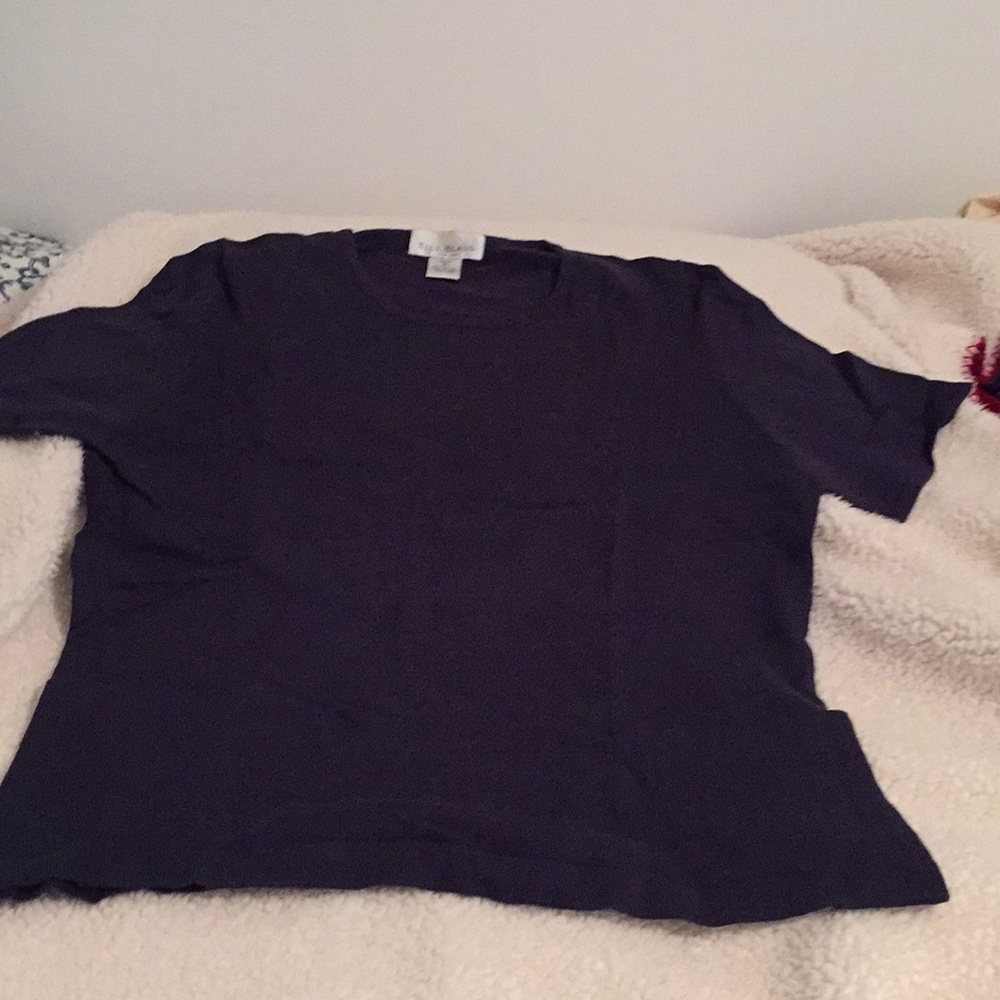 Bill Blass dressy cotton navy blue tee.